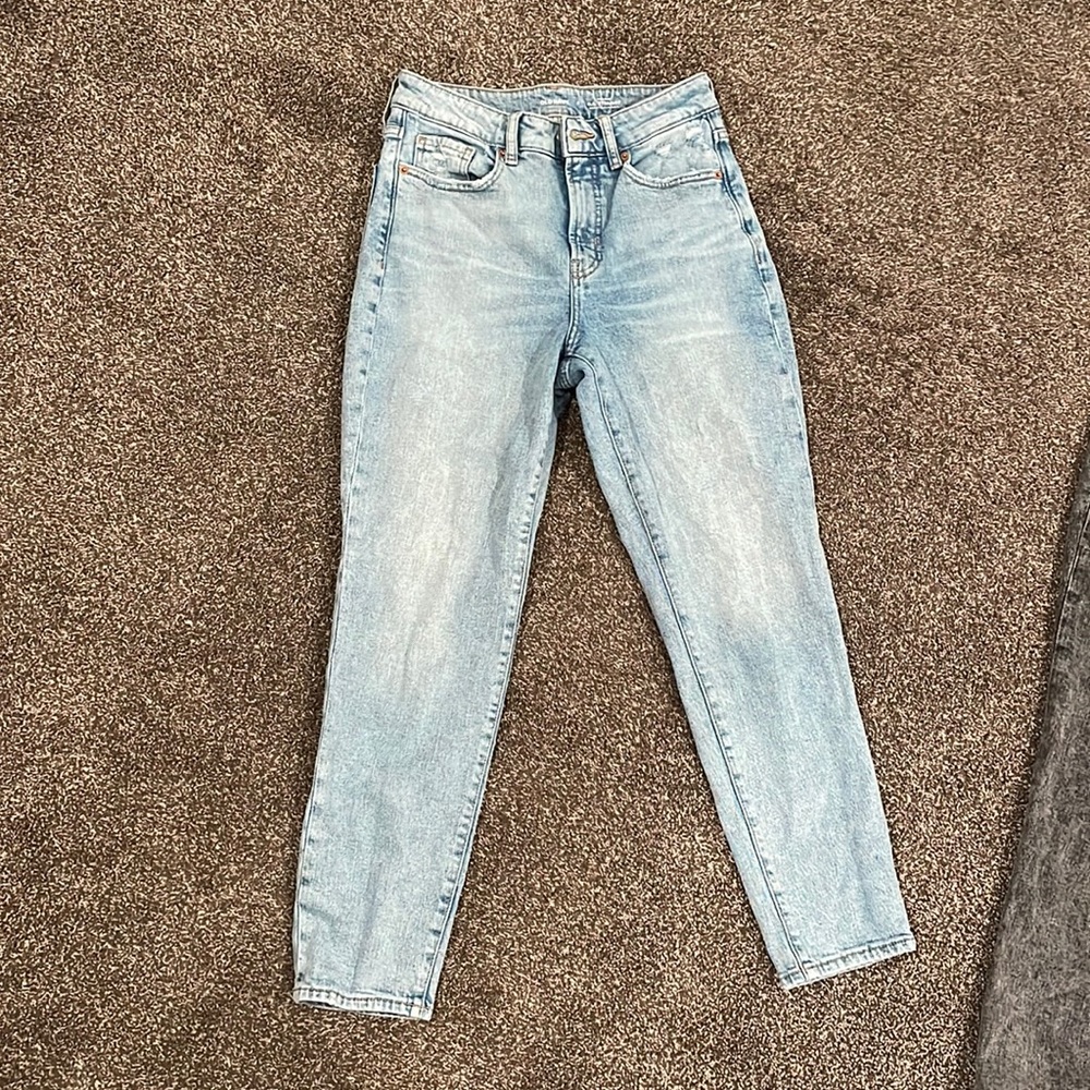 Two Pairs of Women’s Old Navy OG Straight Jeans